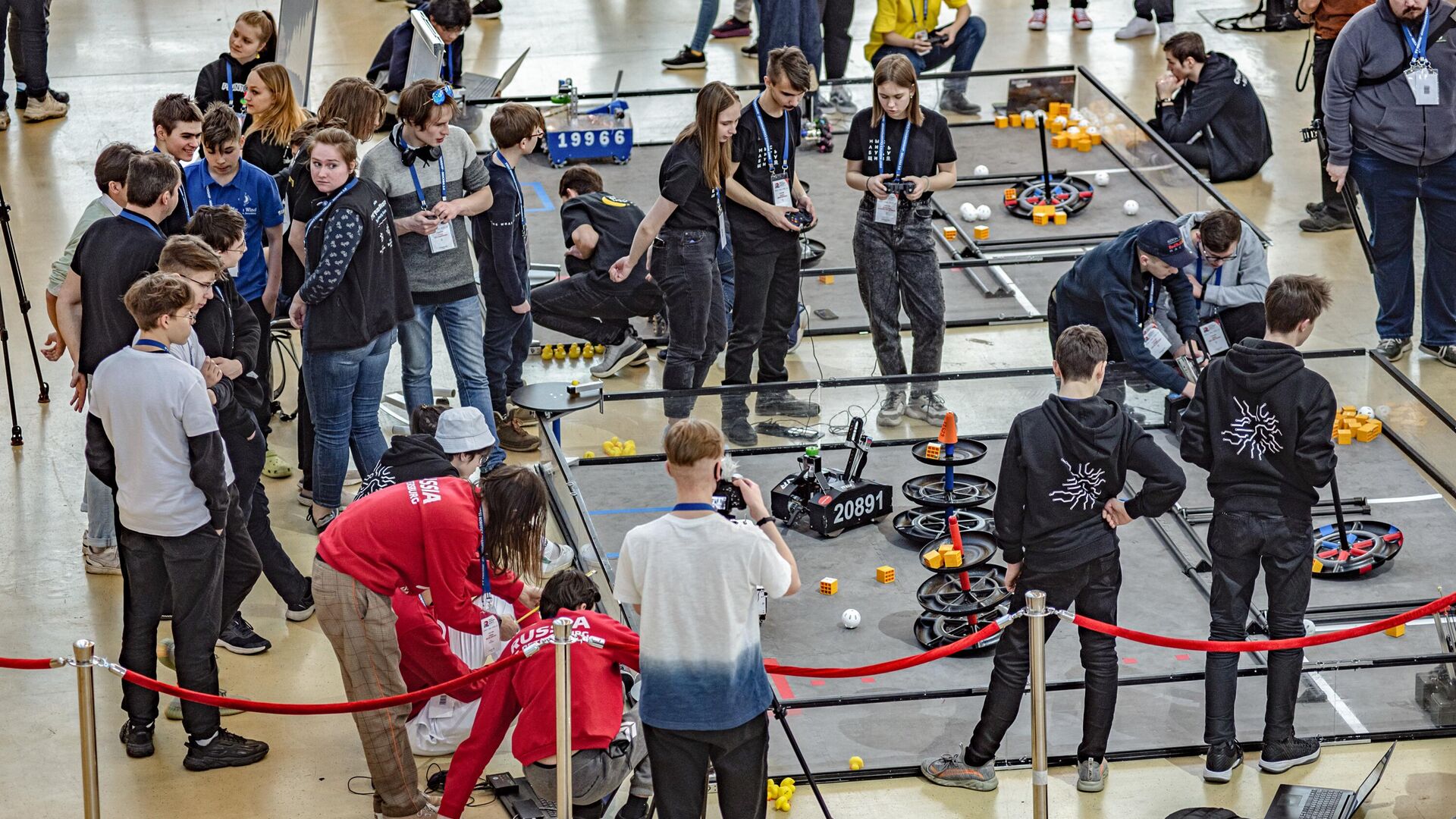 Robotics Championship – Москва 3.0: битва грузовых роботов - РИА Новости, 1920, 28.10.2024