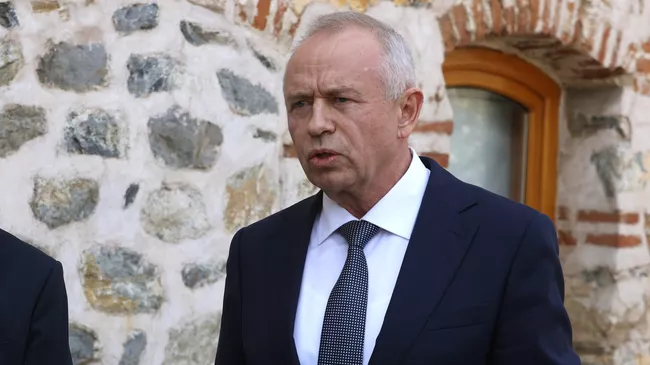 Заместитель министра обороны РФ Александр Фомин отвечает на вопросы журналистов по итогам российско-украинских переговоров во дворце Долмабахче в Стамбуле