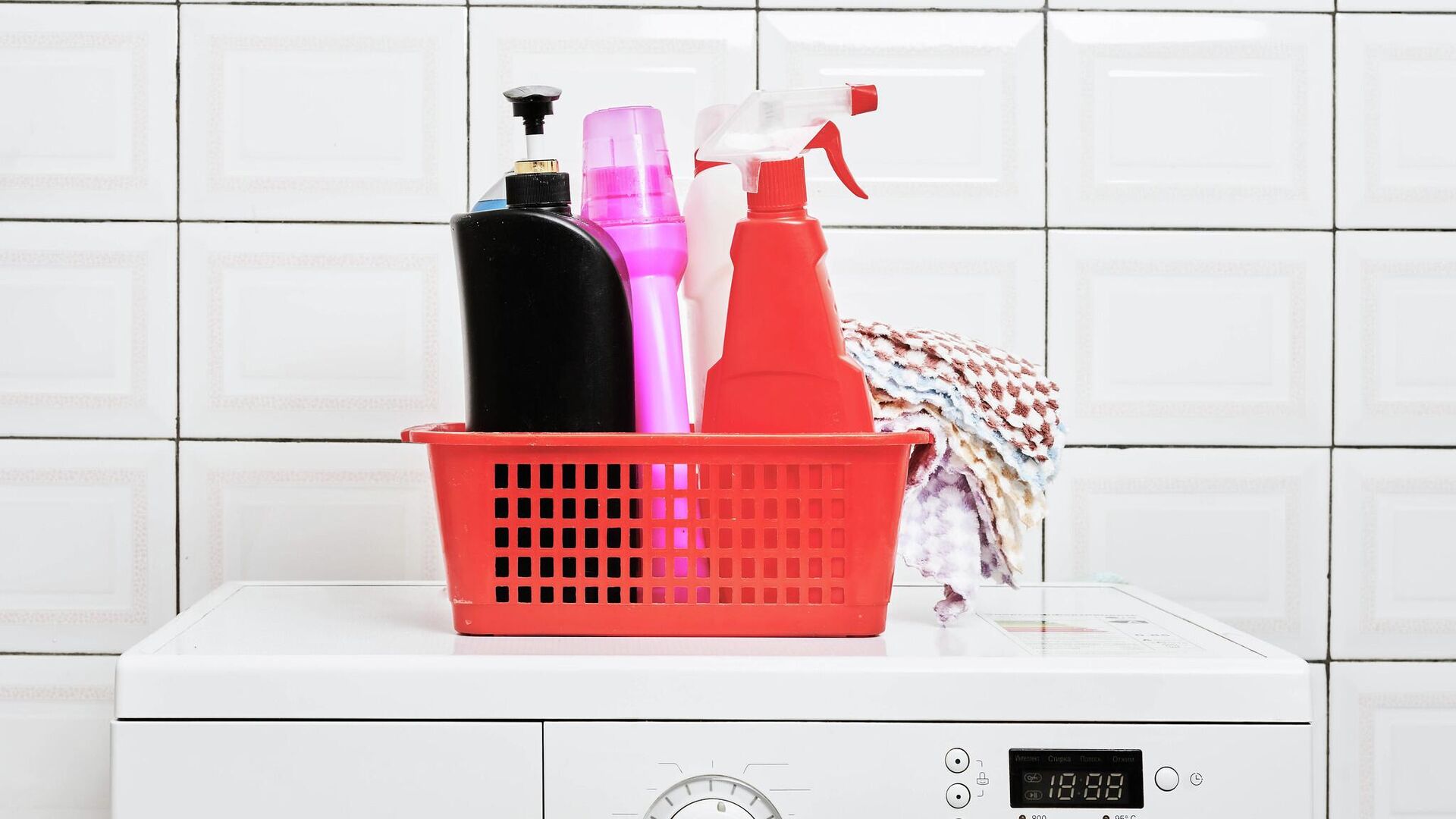 Бытовая химия на стиральной машине - РИА Новости, 1920, 20.11.2025