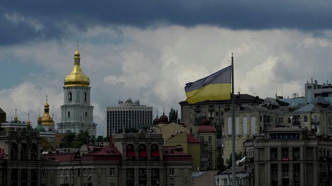 Украинский флаг в Киеве