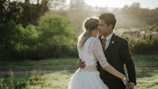 Молодожены Молодожены