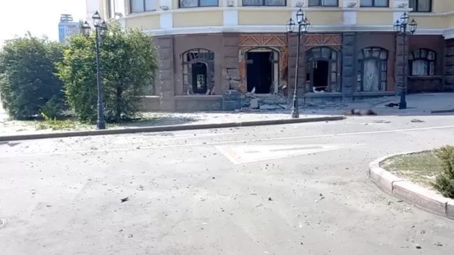 Последствия обстрела Донецка со стороны ВСУ