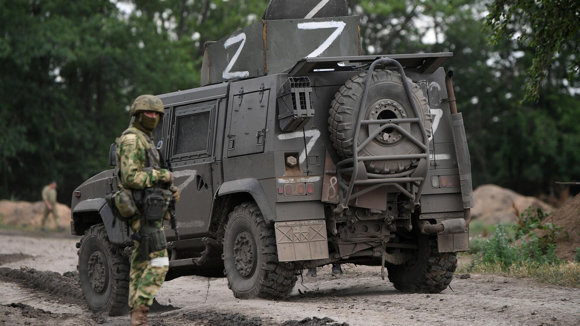 Военнослужащий ВС РФ во время специальной военной операции на Украине - РИА Новости, 1920, 26.12.2022