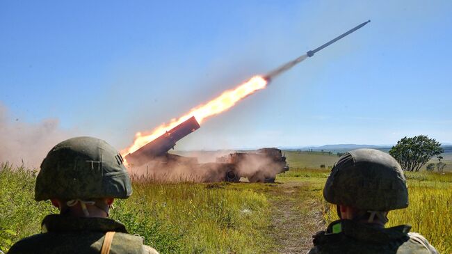 Военнослужащие на стратегических командно-штабных учениях Восток-2022 на полигоне Сергеевский