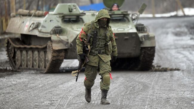 Боец Народной милиции Донецкой Народной Республики в зоне СВО