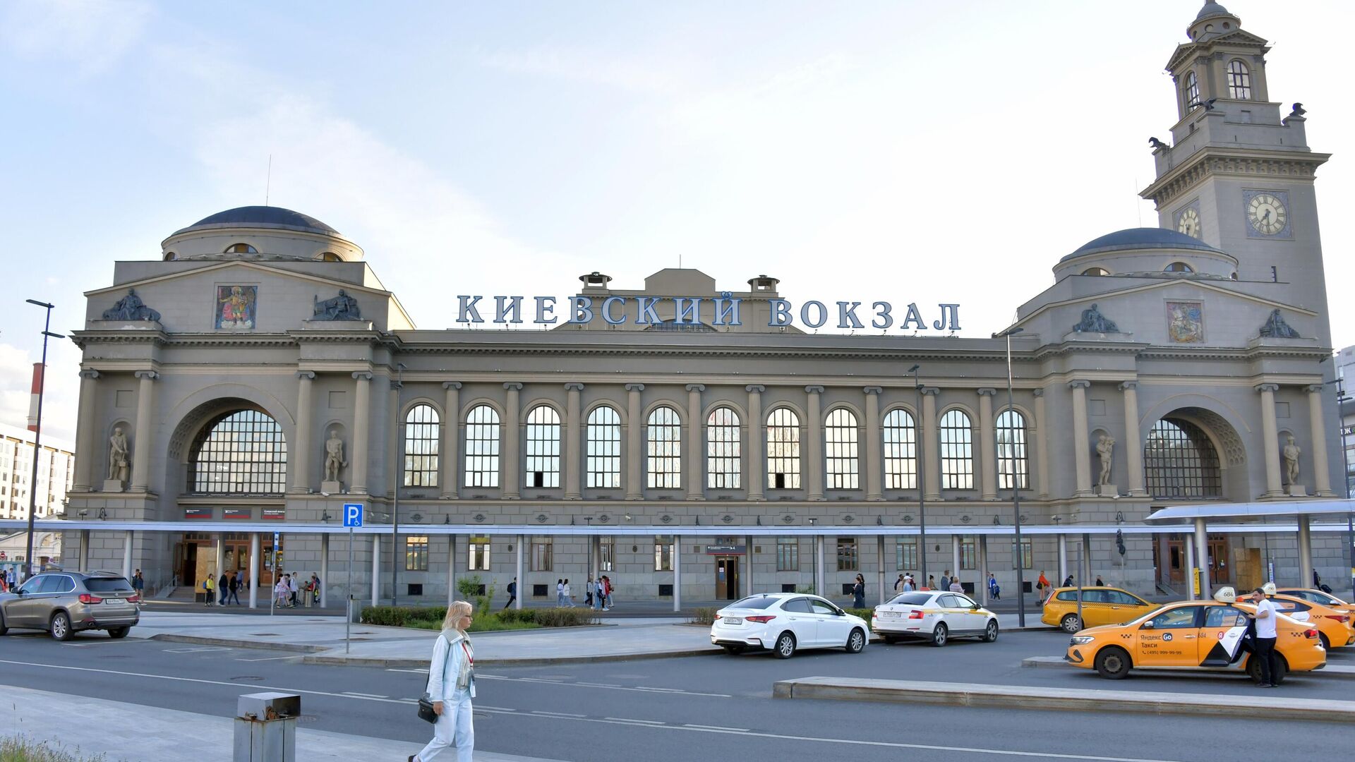 Киевский вокзал в Москве. Архивное фото - РИА Новости, 1920, 25.10.2023