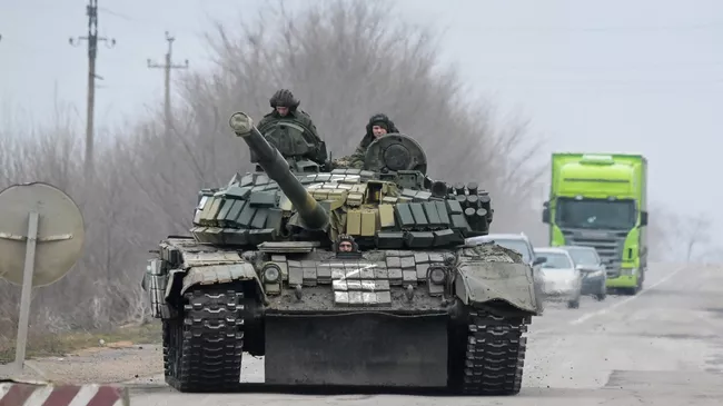 Экипаж танка подразделения ВС РФ в зоне СВО. Архивное фото