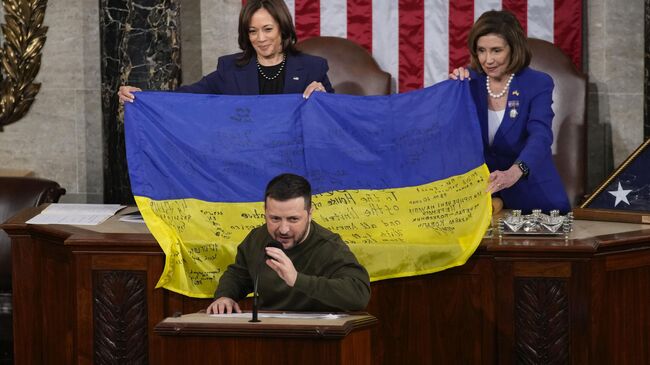 Президент Украины Владимир Зеленский на совместном заседании Конгресса в Вашингтоне