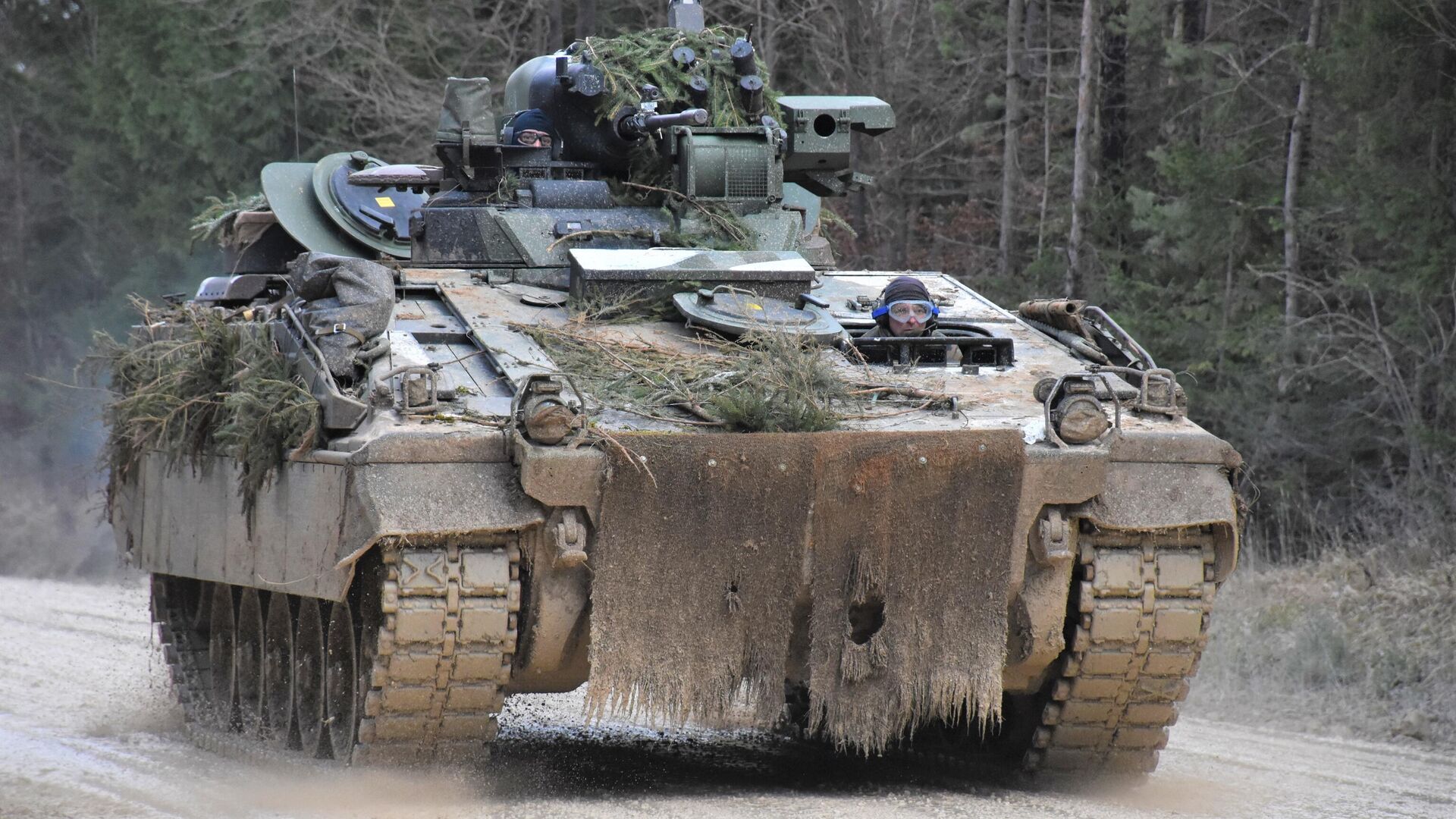 Немецкая боевая машина пехоты Marder. Архивное фото - РИА Новости, 1920, 22.11.2023