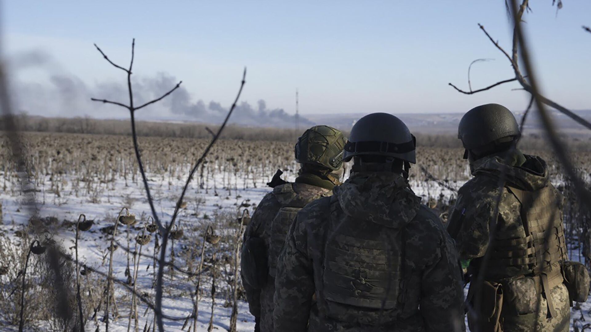 Украинские военные в районе Соледара - РИА Новости, 1920, 16.01.2023