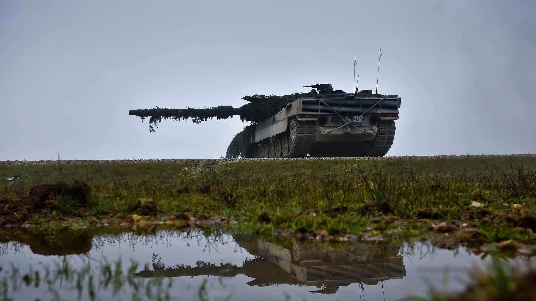 Танк Leopard 2 армии Германии - РИА Новости, 1920, 16.06.2024