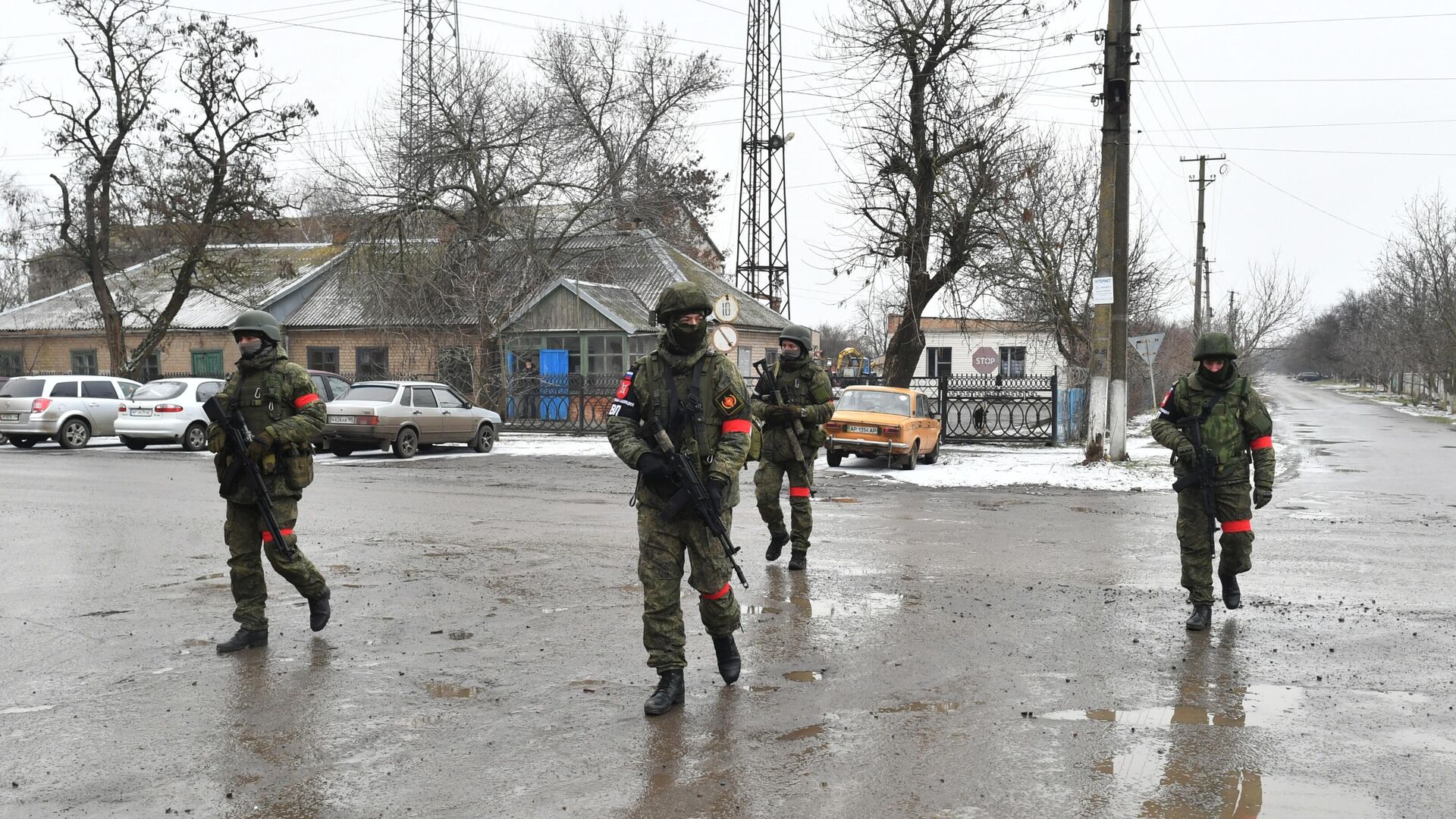 Патрулирование населенных пунктов в Запорожской области военной полицией. Архивное фото - РИА Новости, 1920, 03.02.2023