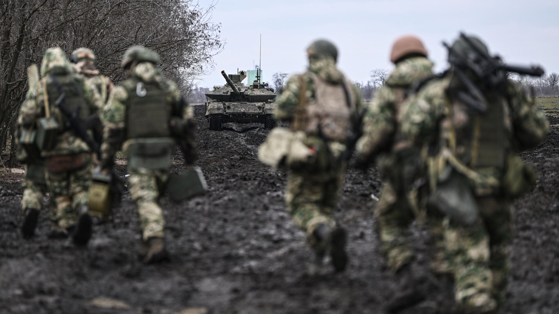 Российские военнослужащие в зоне проведения спецоперации. Архивное фото - РИА Новости, 1920, 21.05.2023