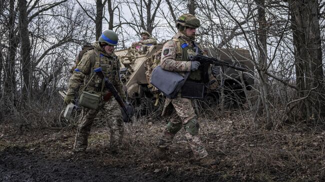 Украинские военнослужащие 