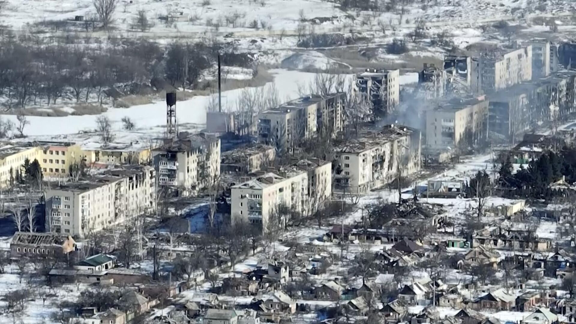 Дым на месте боев в Артемовске (Бахмуте) - РИА Новости, 1920, 25.02.2023