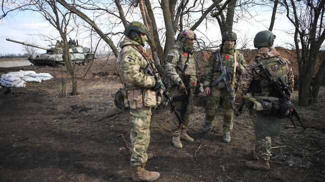 Морские пехотинцы Черноморского флота РФ на позициях в зоне спецоперации. Архивное фото