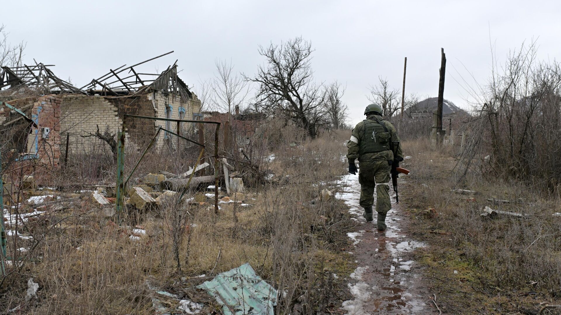 Военнослужащий в Марьинке - РИА Новости, 1920, 24.03.2023