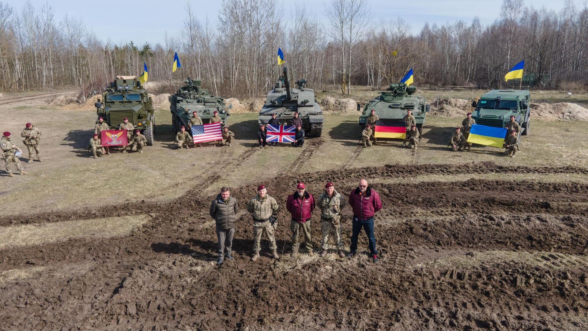 Военная техника, полученная Украиной от стран НАТО в марте 2023 - РИА Новости, 1920, 28.03.2023