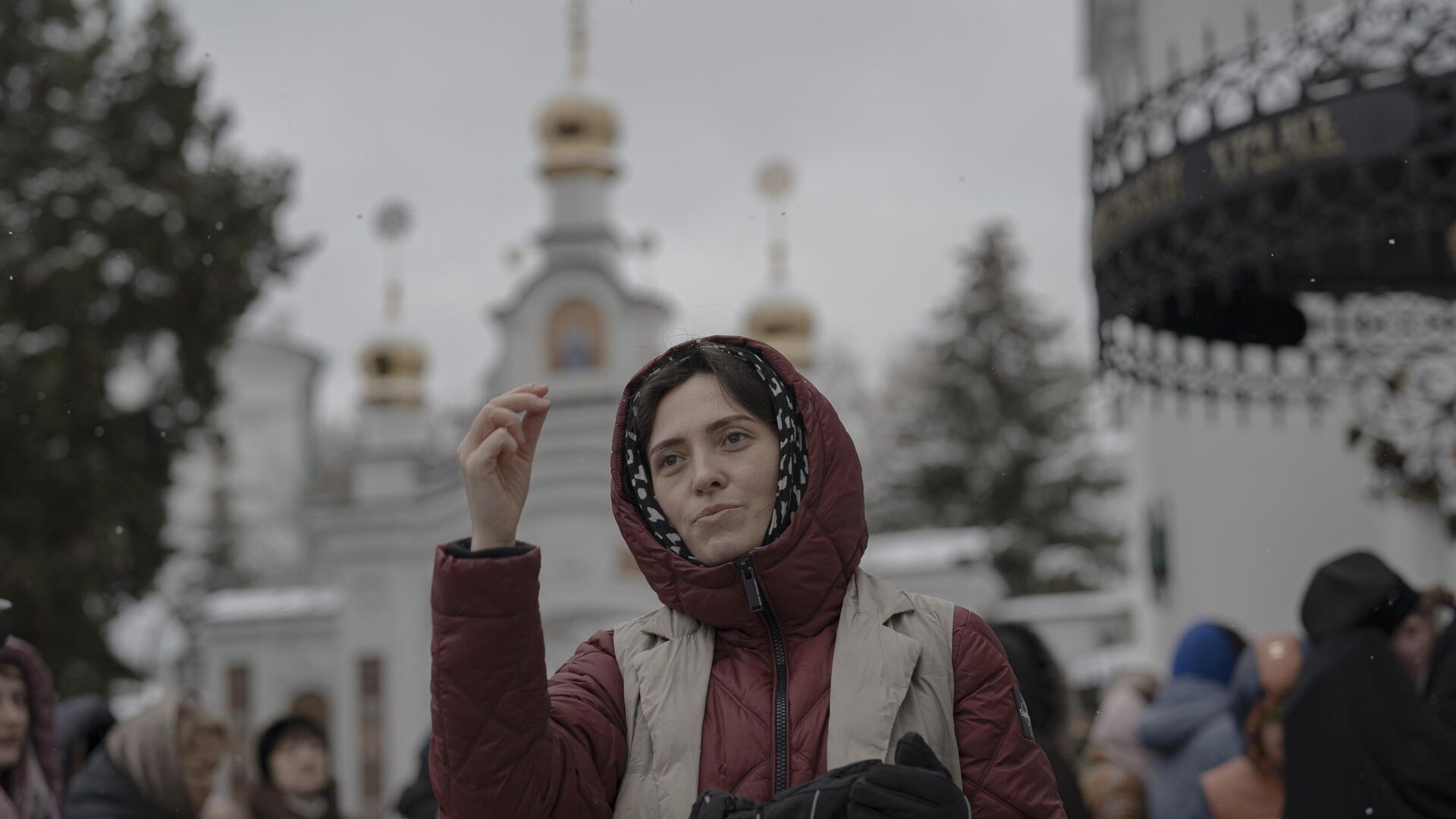 Верующие в Киево-Печерской лавре в Киеве - РИА Новости, 1920, 05.05.2023