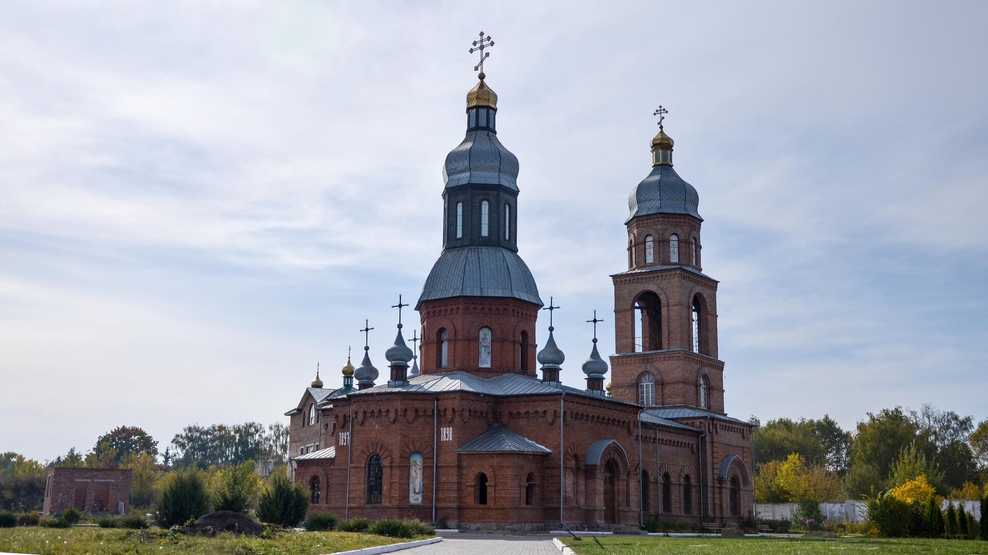 Свято-Георгиевский храм УПЦ в городе Хмельницкий, Украина. Архивное фото - РИА Новости, 1920, 29.07.2023