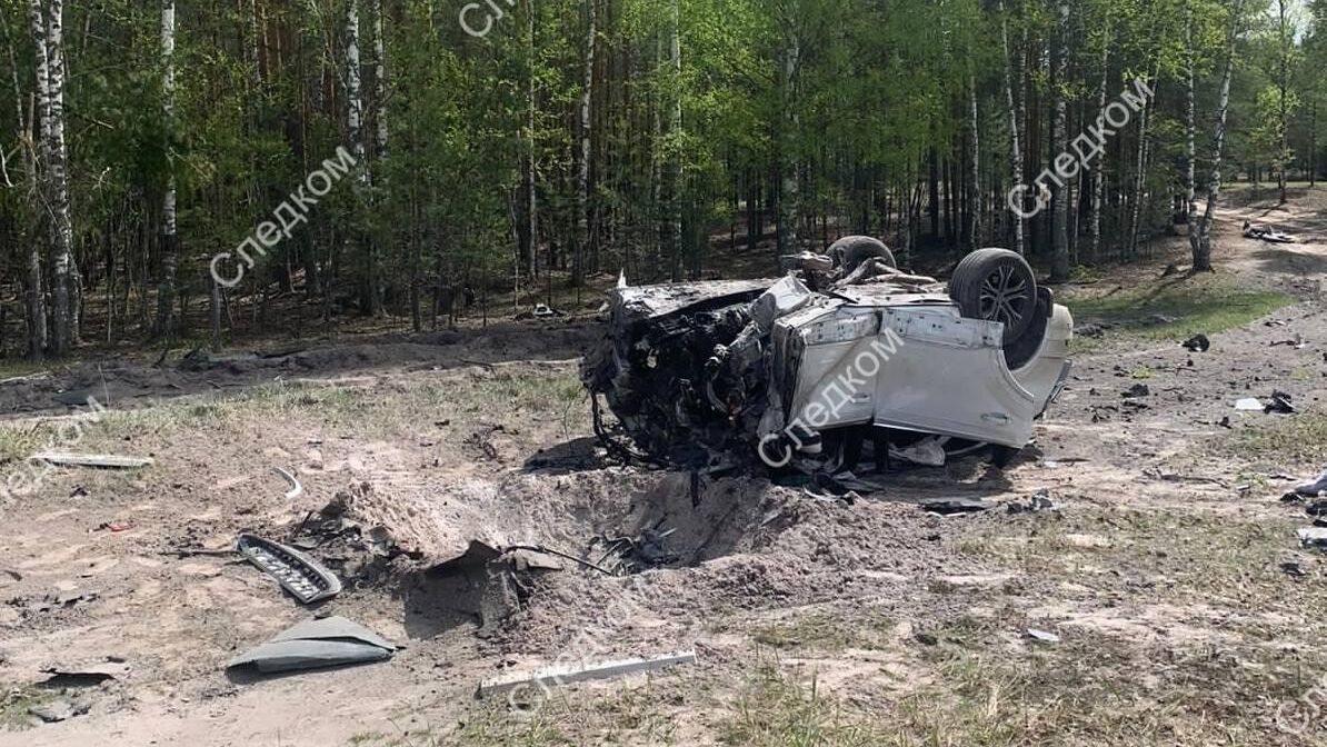 Фото с места подрыва автомобиля, в котором передвигался  Захар Прилепин - РИА Новости, 1920, 06.05.2023