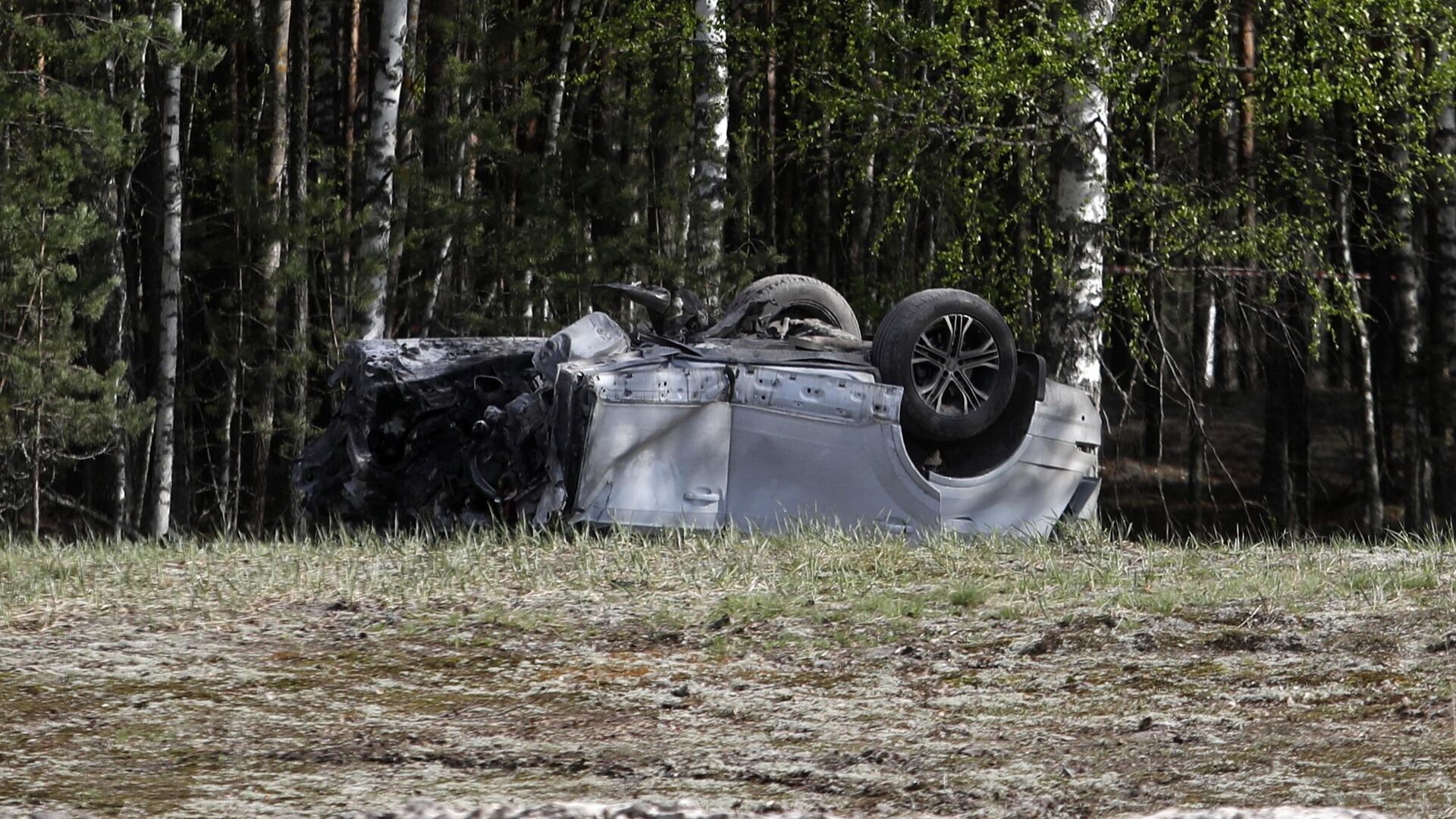 Фото с места подрыва автомобиля, в котором передвигался Захар Прилепин - РИА Новости, 1920, 11.05.2023