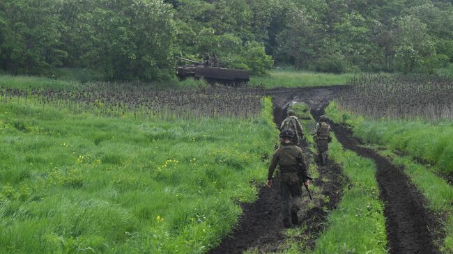 Военнослужащие ВС РФ в зоне проведения СВО