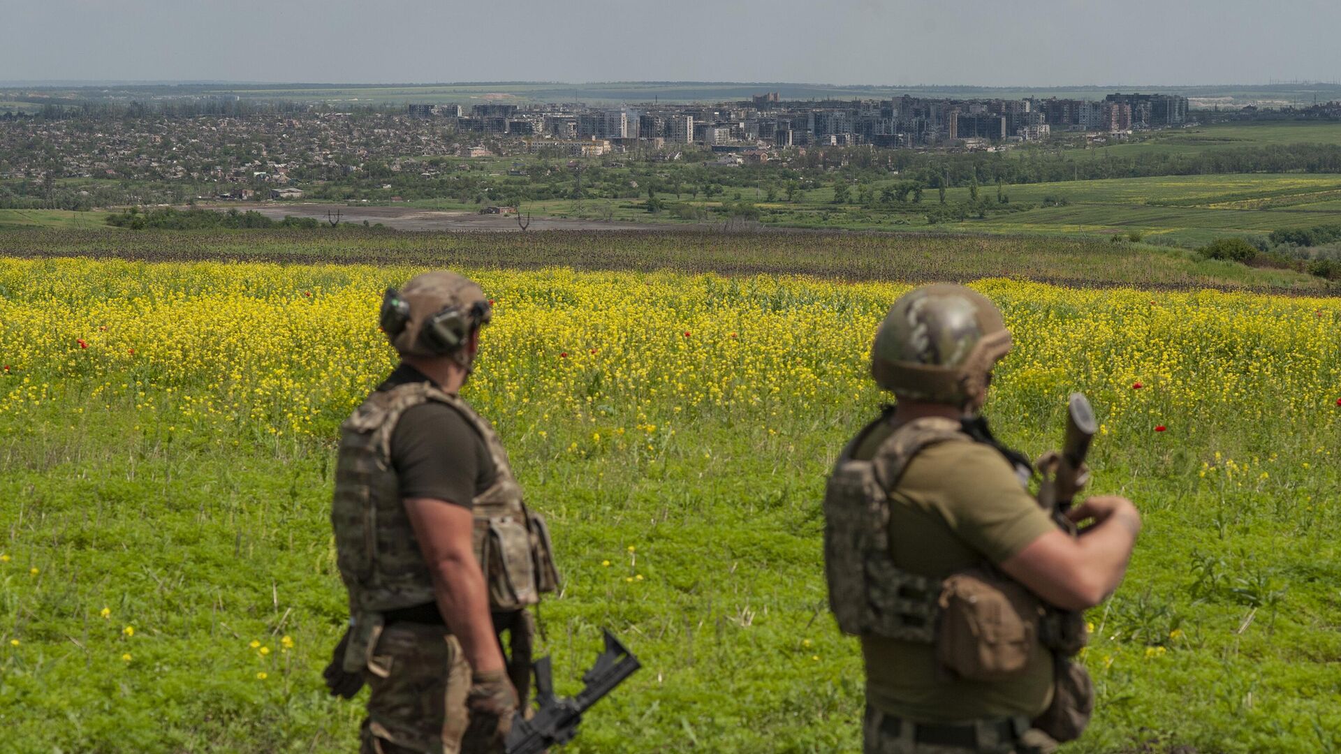 Украинские военнослужащие под Артемовском - РИА Новости, 1920, 30.07.2023