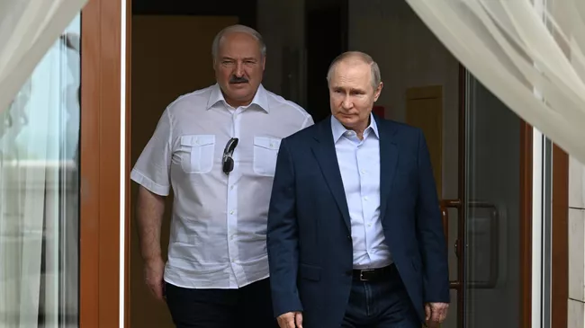 Президент РФ Владимир Путин и президент Белоруссии Александр Лукашенко 