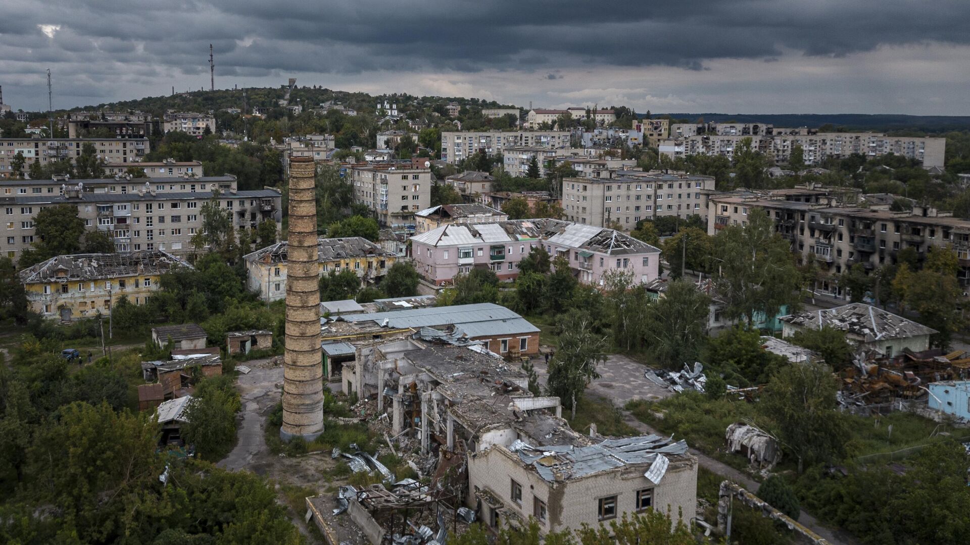 Разрушенные дома в городе Изюм Харьковской области. Архивное фото - РИА Новости, 1920, 16.01.2024