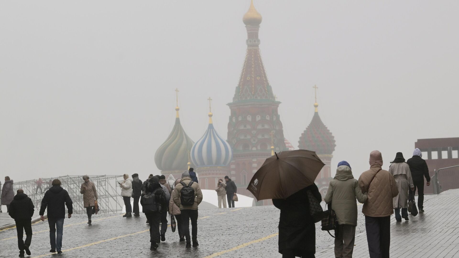 Люди на Красной площади в Москве - РИА Новости, 1920, 12.01.2024