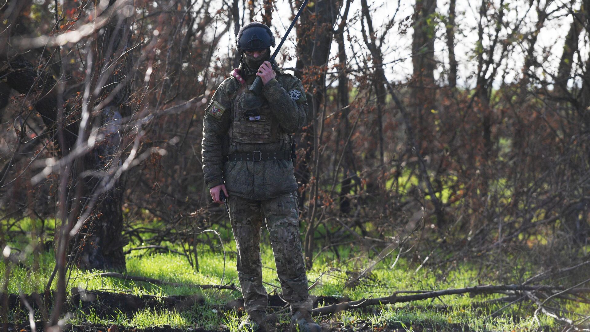 Артиллерист ВС РФ в зоне проведения специальной военной операции - РИА Новости, 1920, 31.12.2024