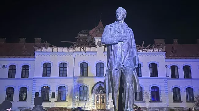 Музей украинского националиста Романа Шухевича, уничтоженный во Львове на западе Украины