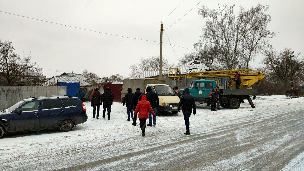 На месте аварийного схода боеприпаса в Острогожском районе Воронежской области - РИА Новости, 1920, 03.01.2024