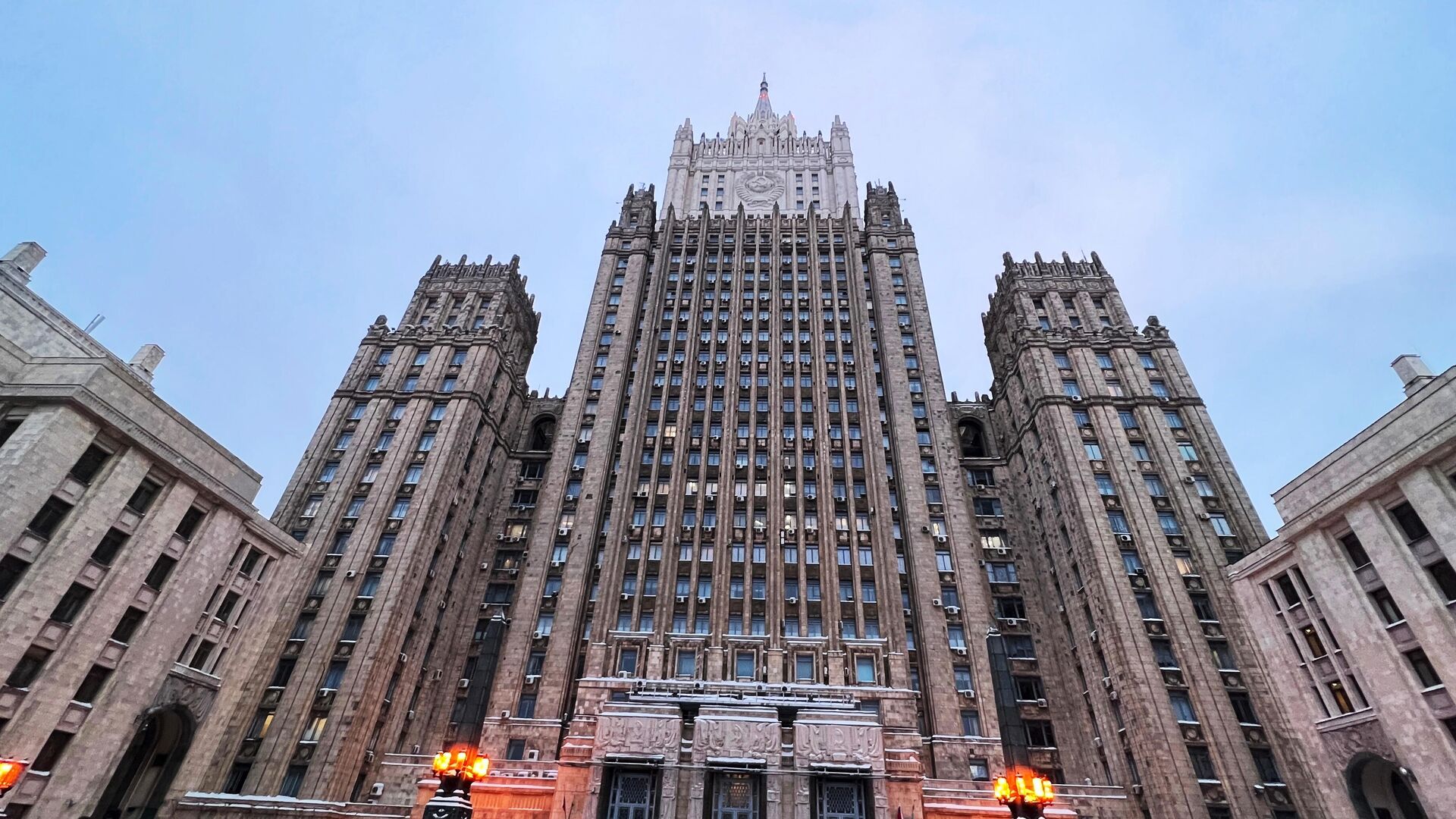 Здание Министерства иностранных дел РФ в Москве. Архивное фото - РИА Новости, 1920, 26.06.2024