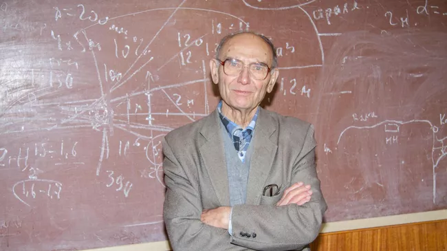 Инженер-физик, заслуженный энергетик Российской Федерации Лев Кочетков