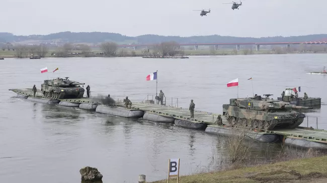 Военнослужащие Польши и НАТО во время учений. Архивное фото