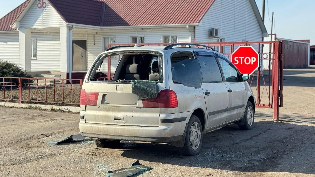 Последствия обстрела в Грайворонском городском округе Белгородской области. Архивное фото - РИА Новости, 1920, 14.03.2024