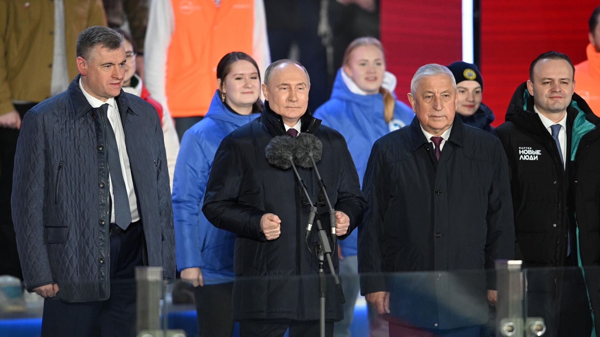 Президент РФ Владимир Путин на митинге-концерте на Красной площади в Москве, посвященном десятилетию воссоединения Крыма с Россией - РИА Новости, 1920, 18.03.2024