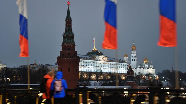 Вид на Московский Кремль с Большого Каменного моста. Архивное фото