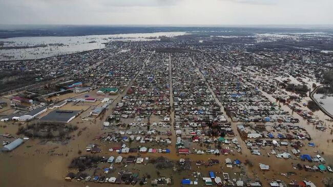 Вид на затопленный Орск в Оренбургской области