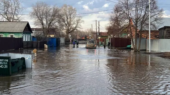 Подтопления в поселке Кузнечный под Оренбургом