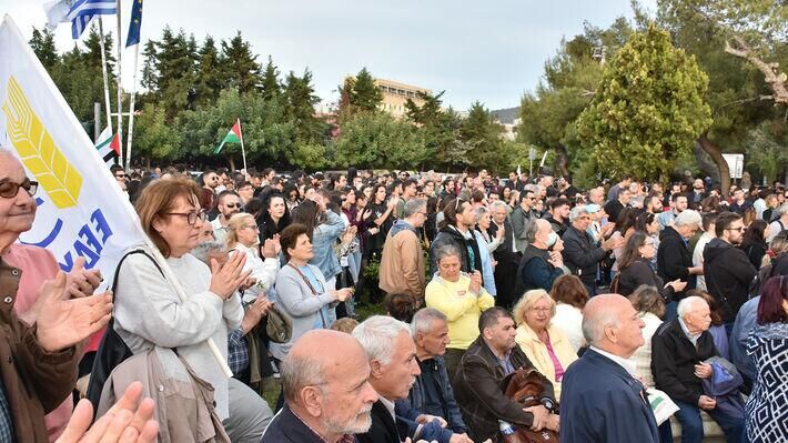 Митинг против военных планов США, НАТО и ЕС возле министерства национальной обороны Греции - РИА Новости, 1920, 21.04.2024