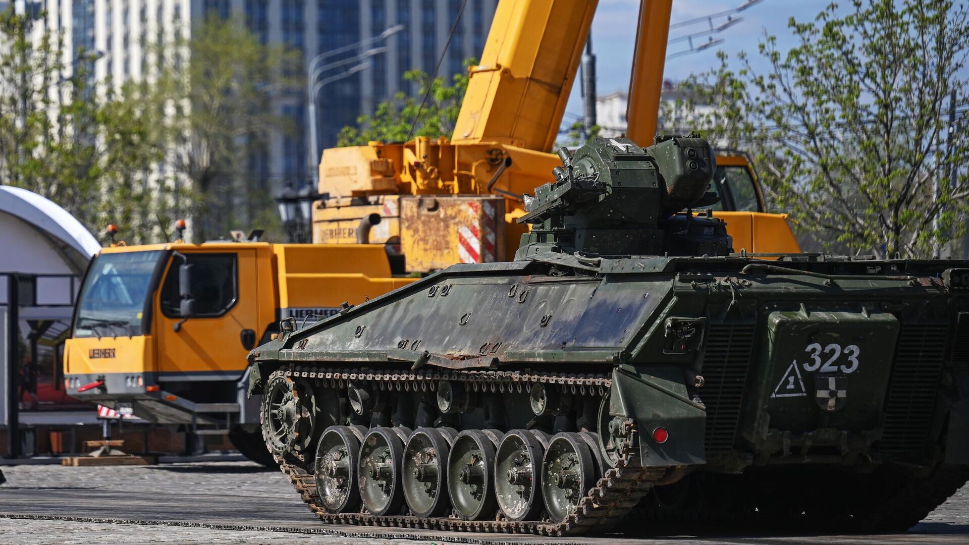 БМП Marder, захваченная российскими военнослужащими в ходе спецоперации, на Поклонной горе в Москве - РИА Новости, 1920, 30.04.2024