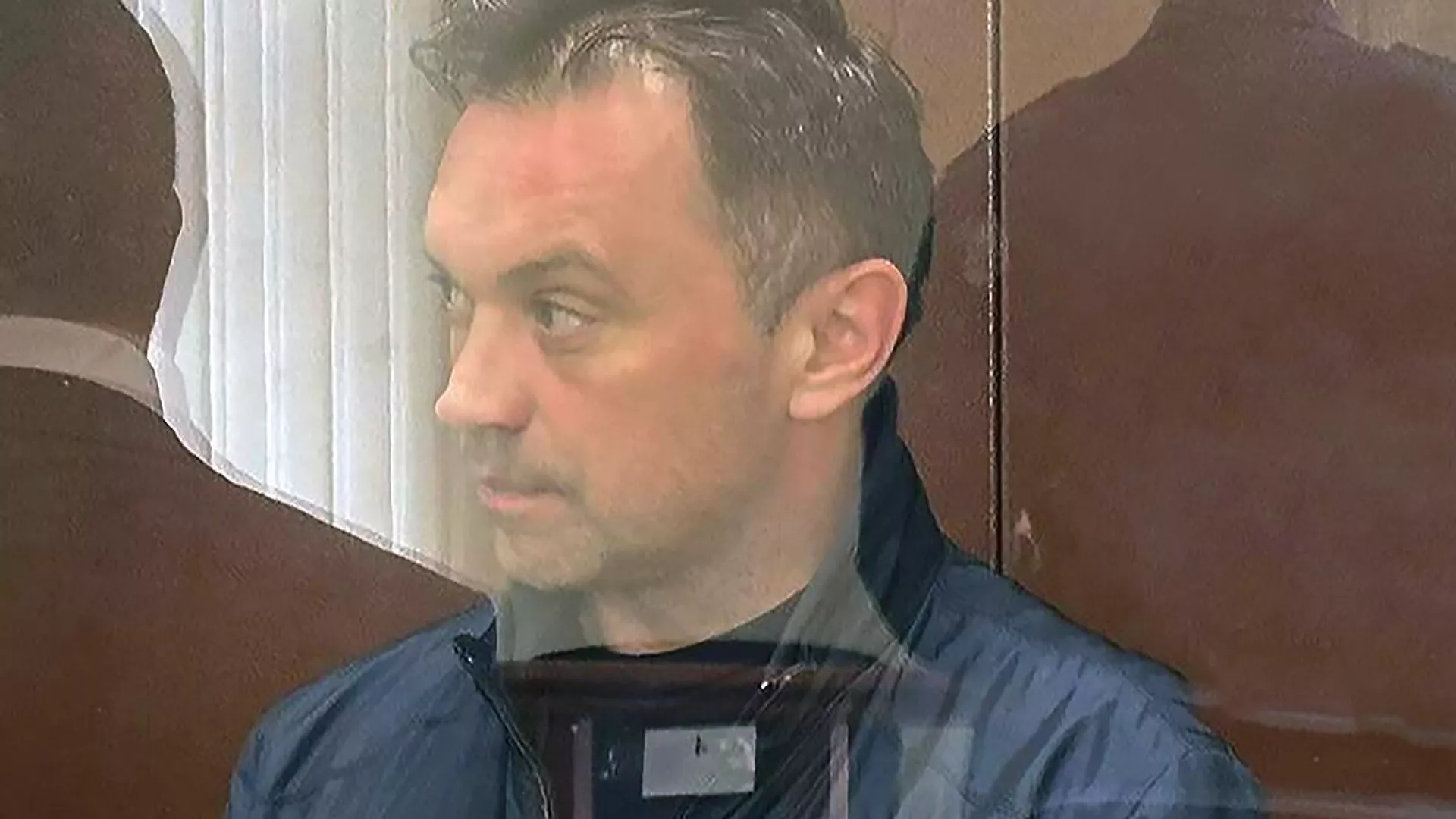 Фигурант по делу о получении взятки заместителем министра обороны России Александр Фомин в Басманном суде Москвы. Архивное фото - РИА Новости, 1920, 27.05.2024
