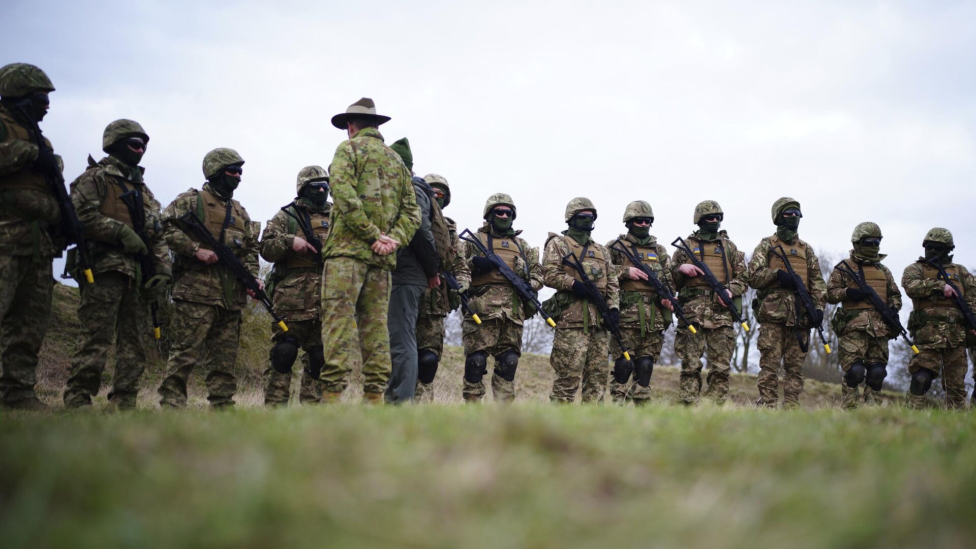 Обучение украинских военных иностранными инструкторами. Архивное фото - РИА Новости, 1920, 31.05.2024