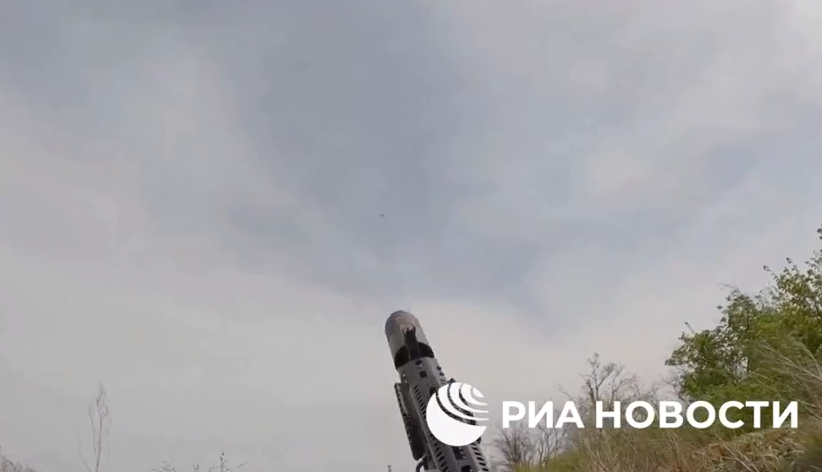 Работа по уничтожению дронов снайперской группой Уссурийских десантников в районе Часова Яра - РИА Новости, 1920, 27.04.2024