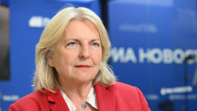 Карин Кнайсль на стенде РИА Новости на ПМЭФ-2024