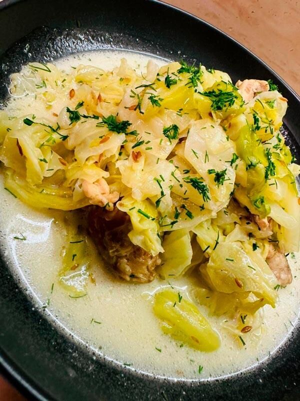 Рагу из курицы с капустой и сметаной Рагу из курицы с капустой и сметаной - РИА Новости, 1920, 09.06.2024