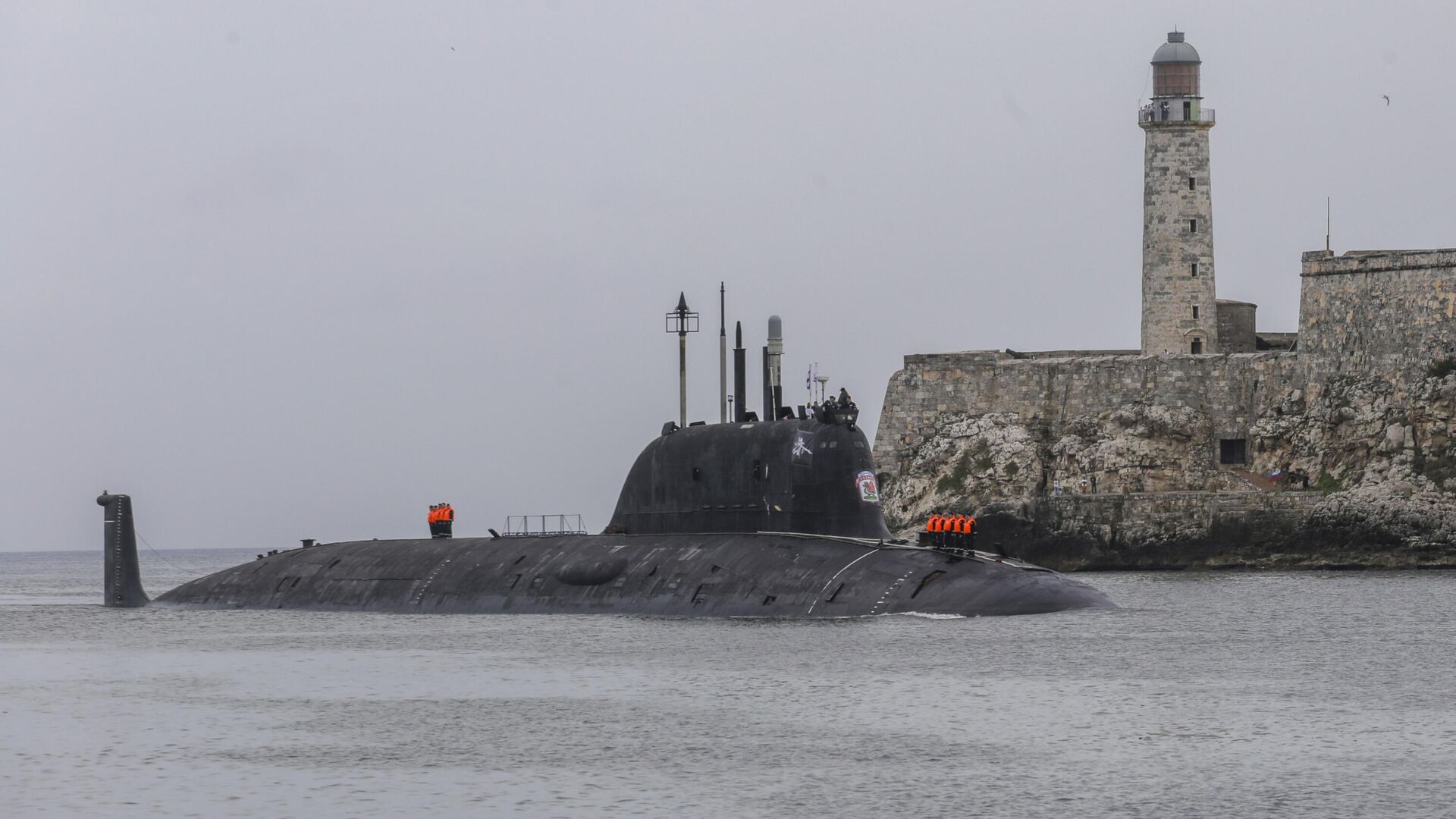 Российская атомная подводная лодка Казань прибывает в порт Гаваны, Куба - РИА Новости, 1920, 19.06.2024